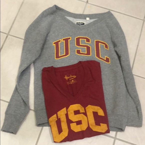 Tops - MAKE AN OFFER‼️2 Pc Bundle-USC Sweatshirt/Shirt S